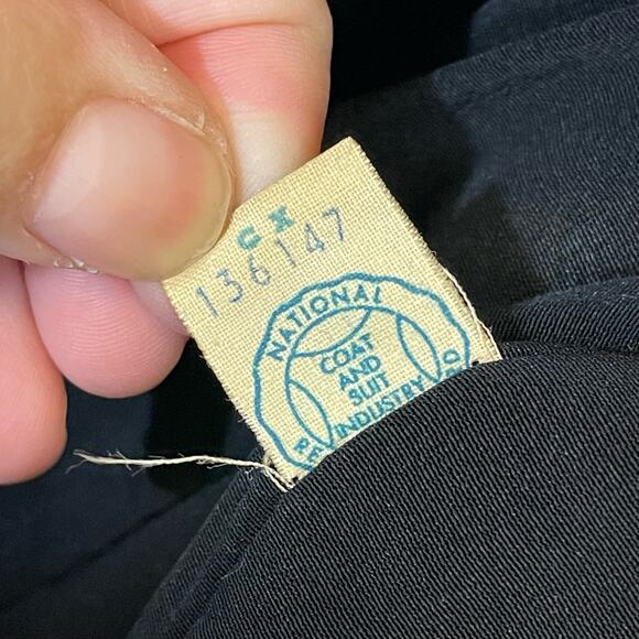 Vintage Int'l Ladies Garment Workers Union Black Fur Lined Open Jacket Size M/L - Picture 5 of 10